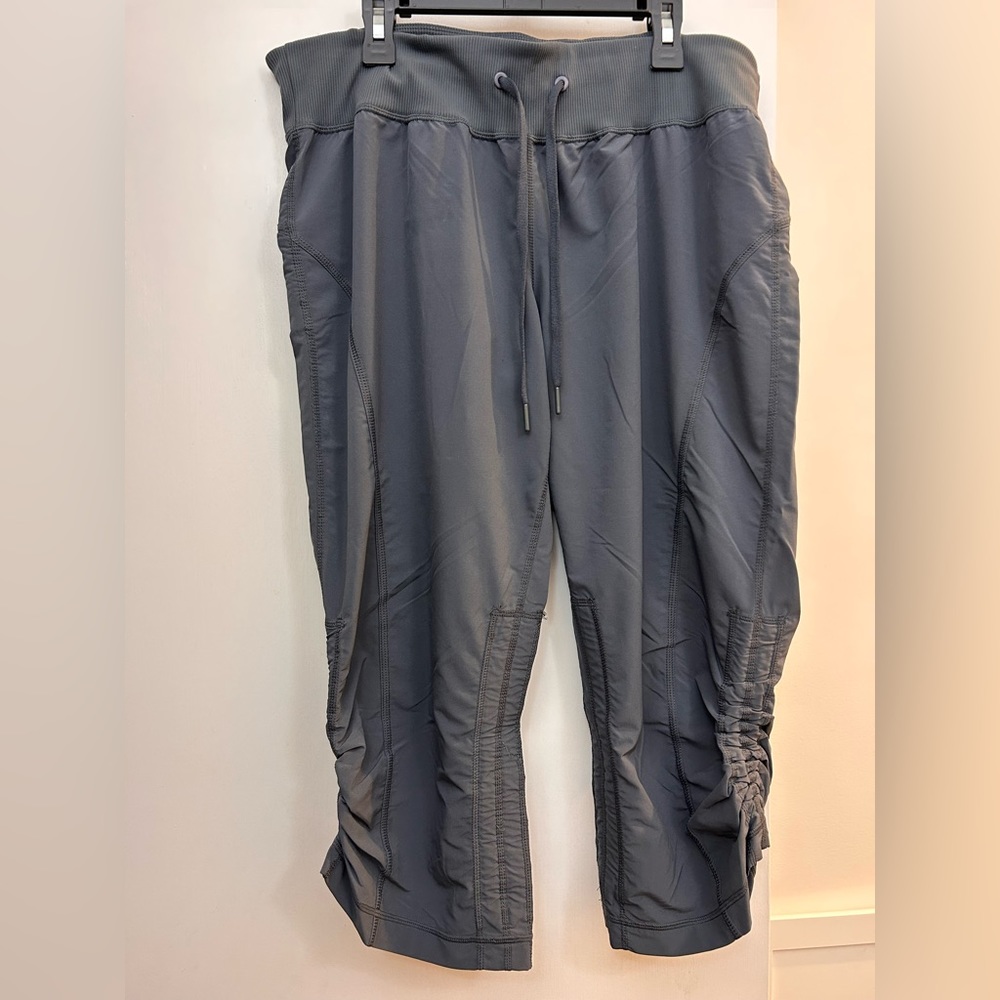 Zella Cropped capris